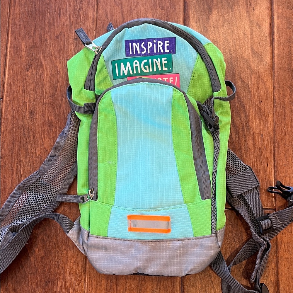 Kids hiking water hydration backpack